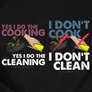 Kép 2/2 - Cooking & cleaning páros póló szett (fekete)